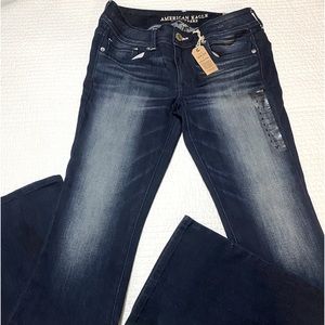 AMERICAN EAGLE JEANS SZ 8 SUPER STRETCH NEW WITH TAGS